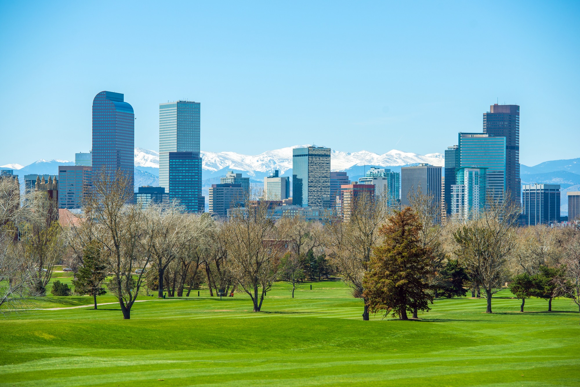 Denver skyline with mountains